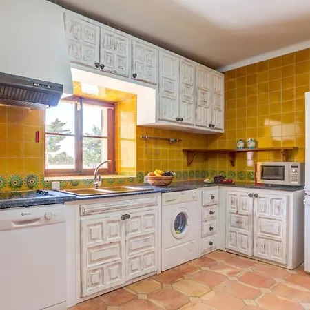 Sleeps 8 With Pool Air Con And Wifi Villa *