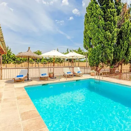 Sleeps 8 With Pool Air Con And Wifi Pollença